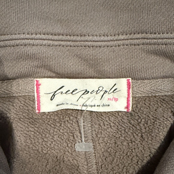 Free People Alexa Sweatshirt - Never worn! - Picture 2 of 8